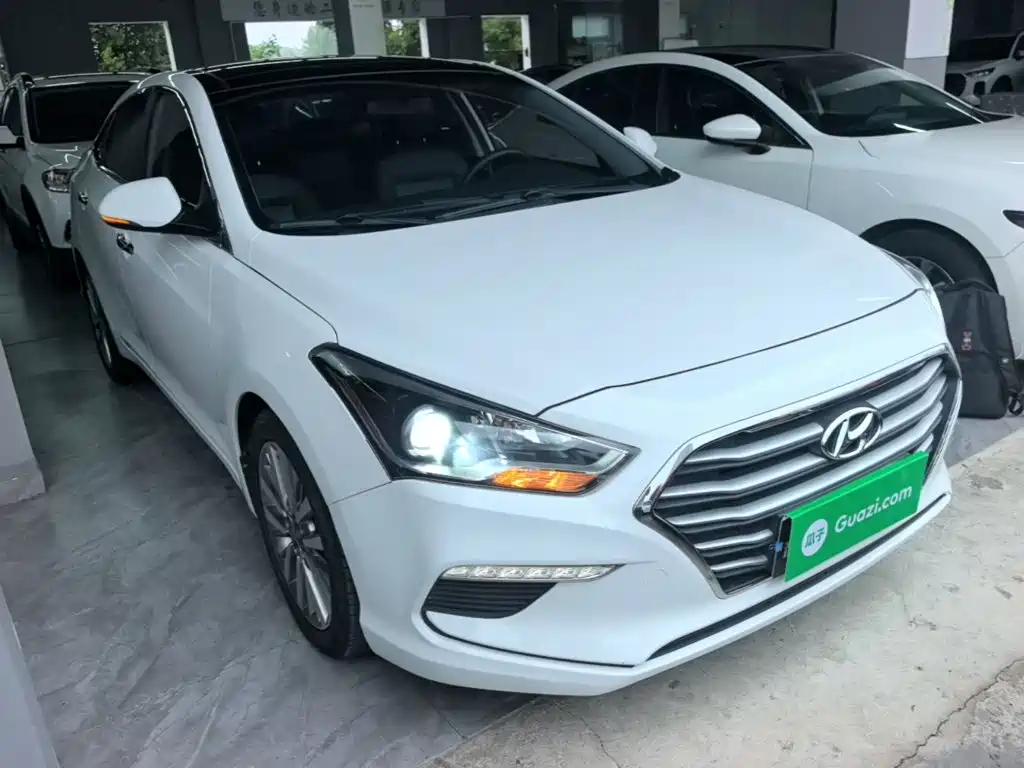 Hyundai Mistra — фото 4