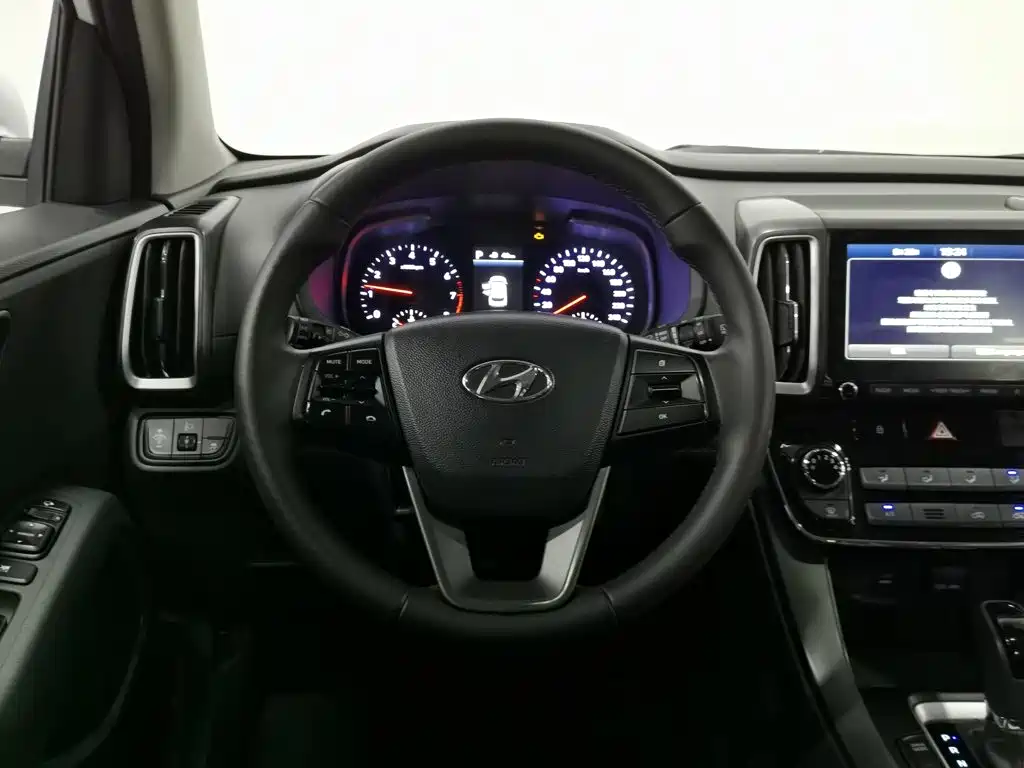Hyundai ix35 — фото 11
