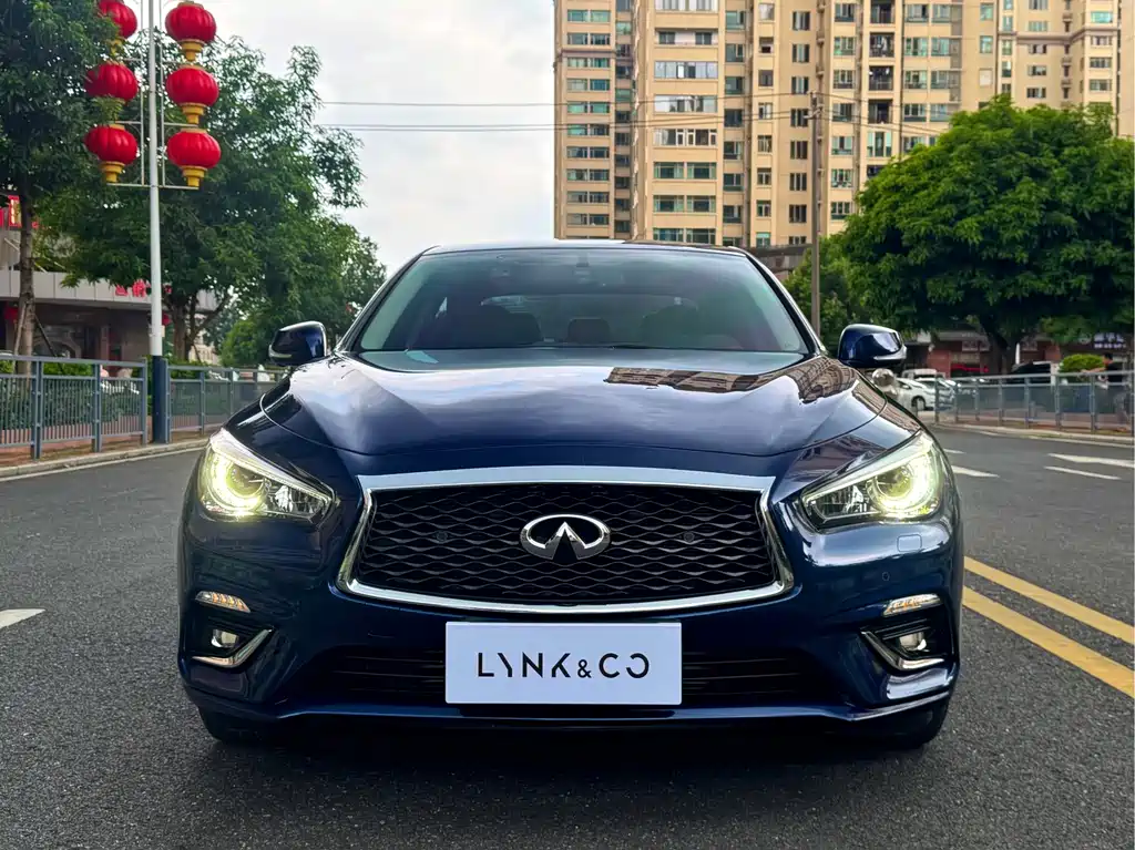 Infiniti Q50L — фото 2