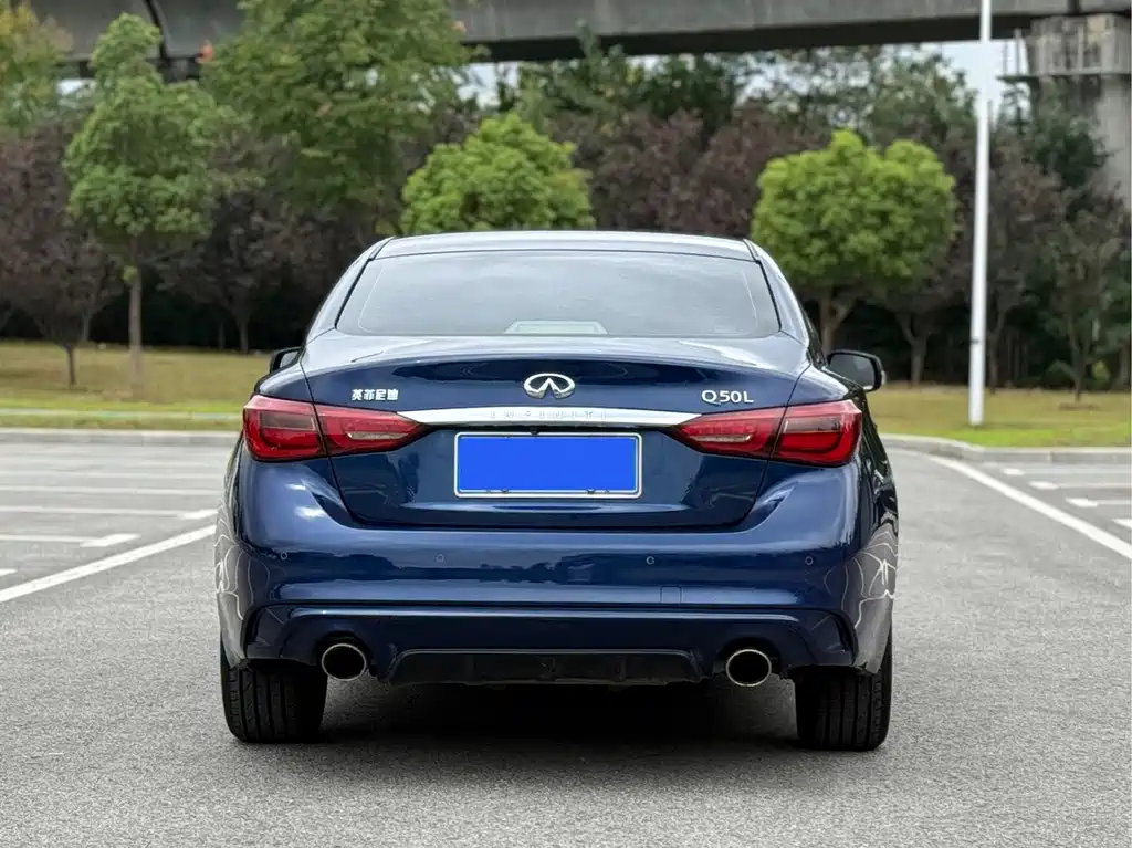 Infiniti Q50L — фото 5