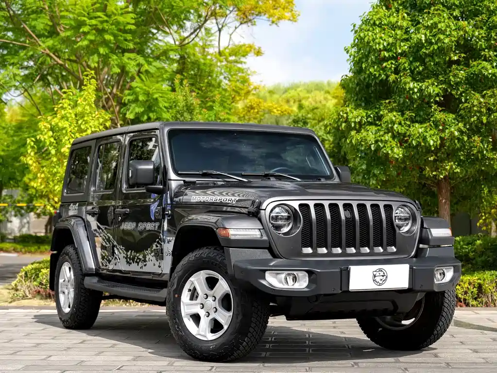 Jeep Wrangler — фото 3