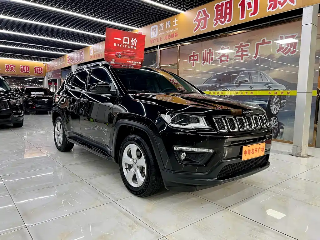 Jeep Compass — фото 3