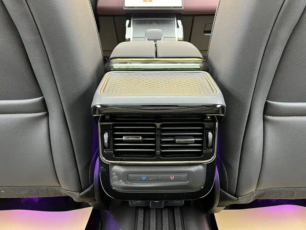 Land Rover Evoque — фото 43