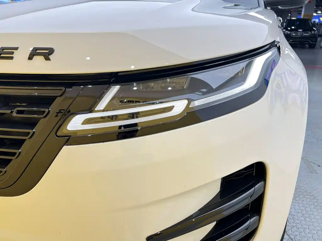 Land Rover Evoque — фото 8