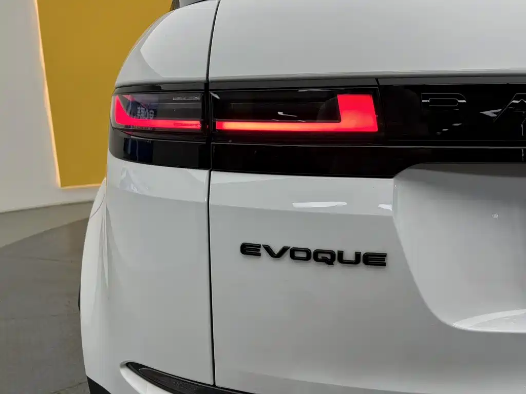 Land Rover Evoque — фото 9
