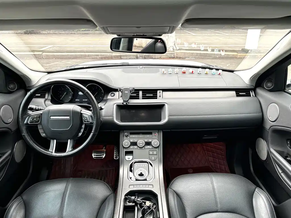 Land Rover Evoque — фото 5