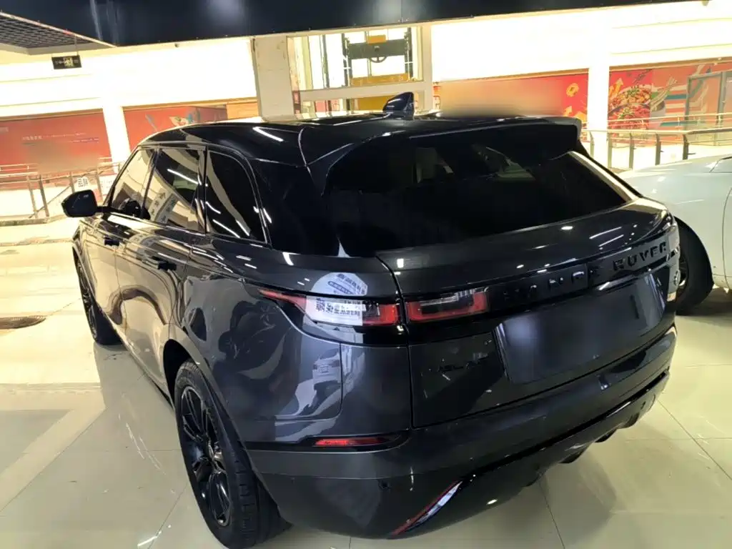 Land Rover Velar — фото 24