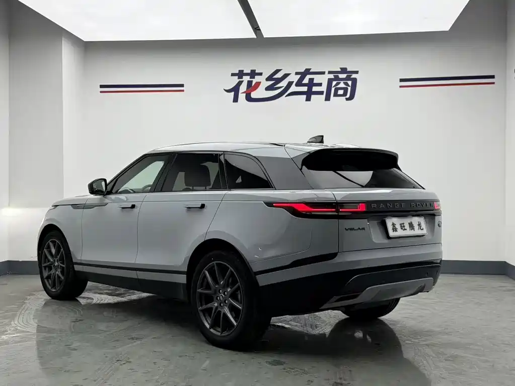 Land Rover Velar — фото 17