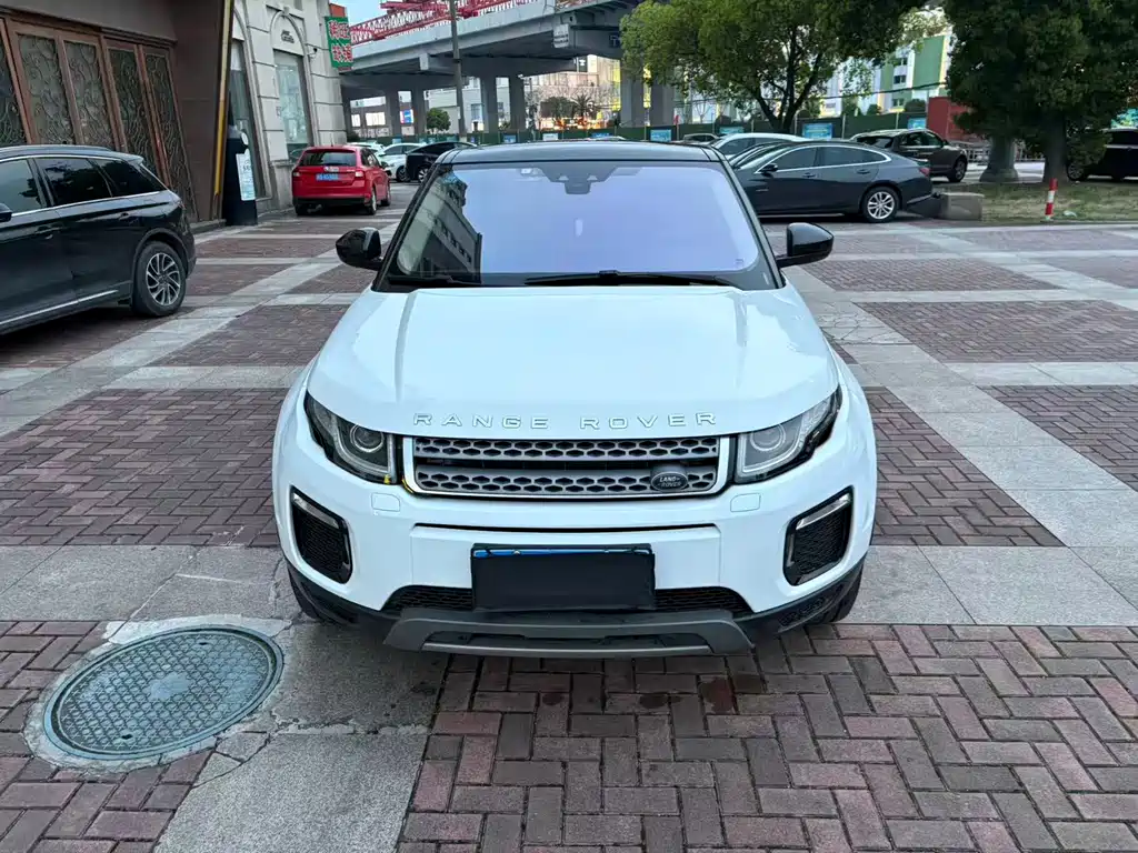 Land Rover Evoque — фото 3