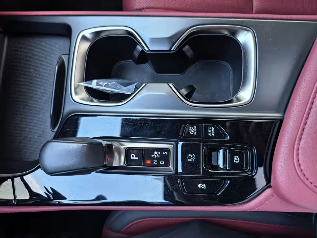 Lexus NX New Energy — фото 9