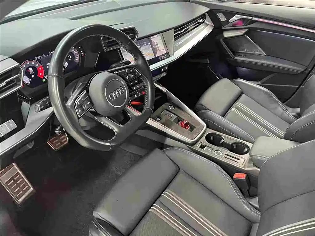 Audi A3 — фото 11