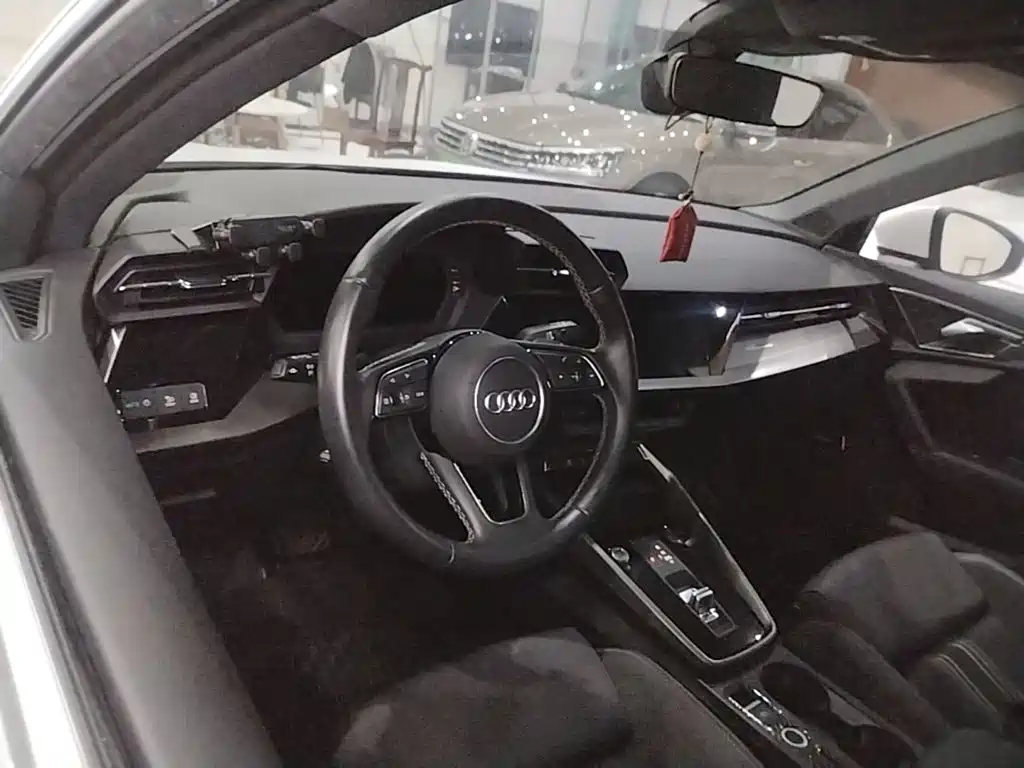 Audi A3 — фото 11
