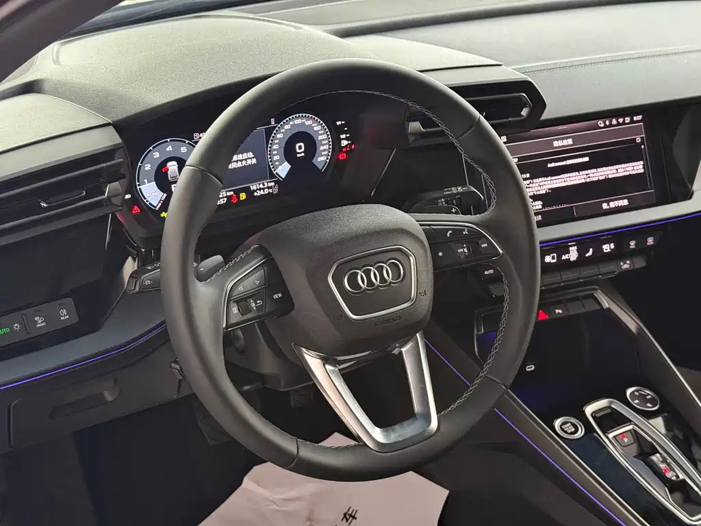 Audi A3 — фото 8