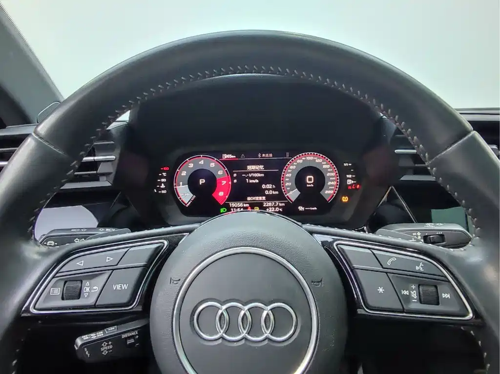 Audi A3 — фото 11