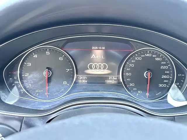 Audi A6L — фото 10