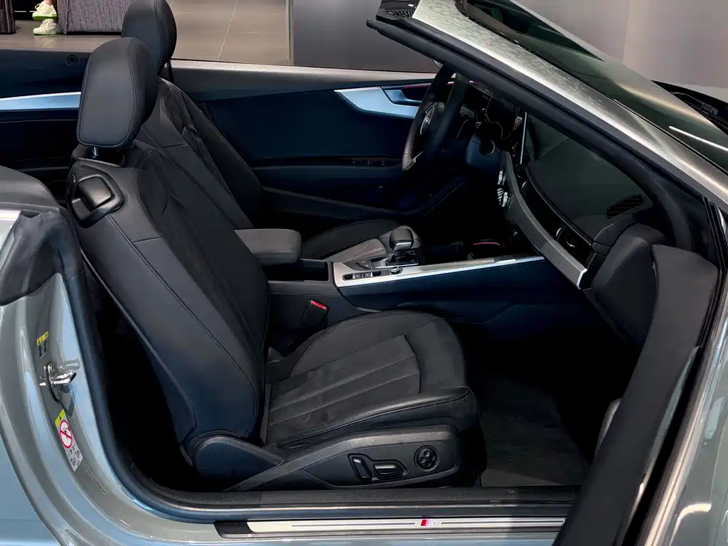Audi A5 (Import) — фото 9