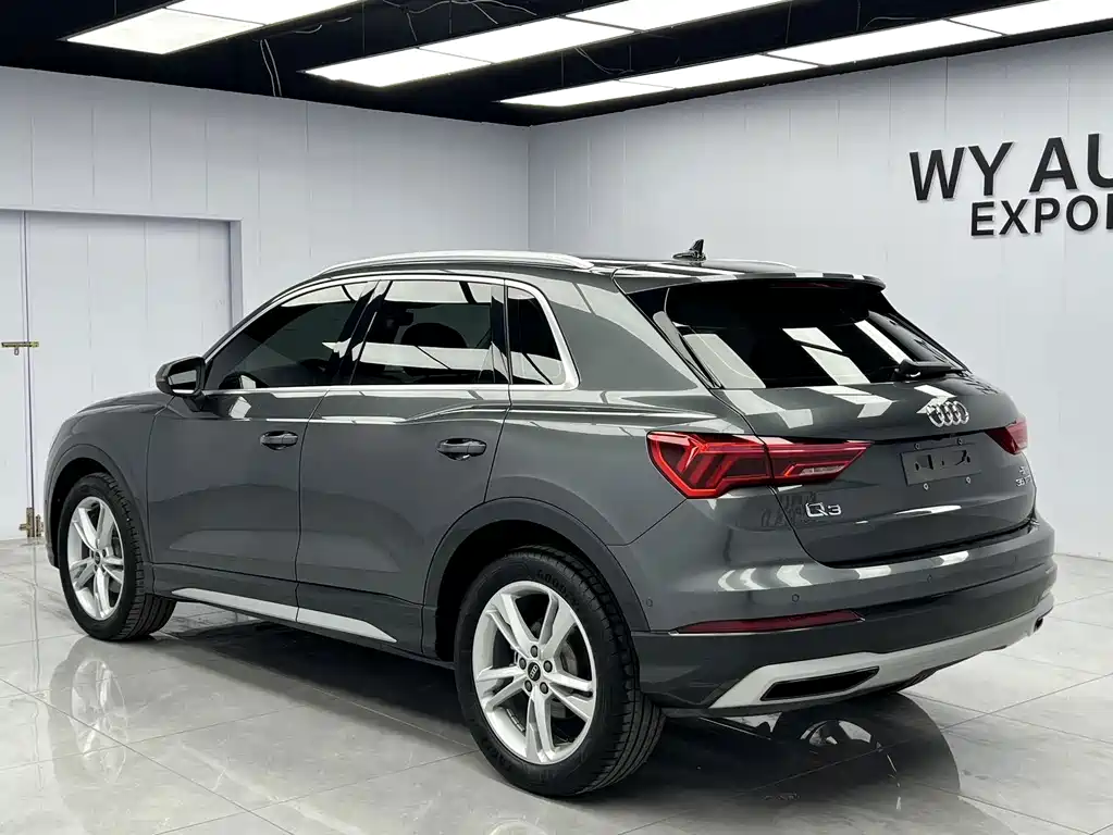 Audi Q3 — фото 6