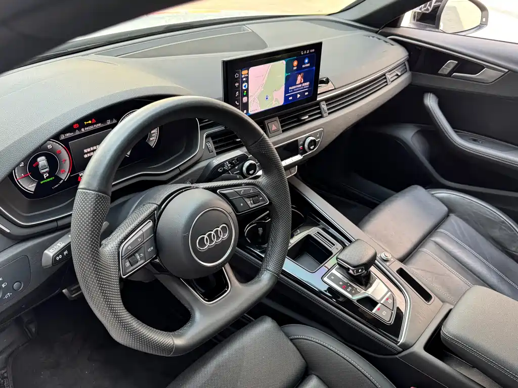 Audi A4L — фото 29