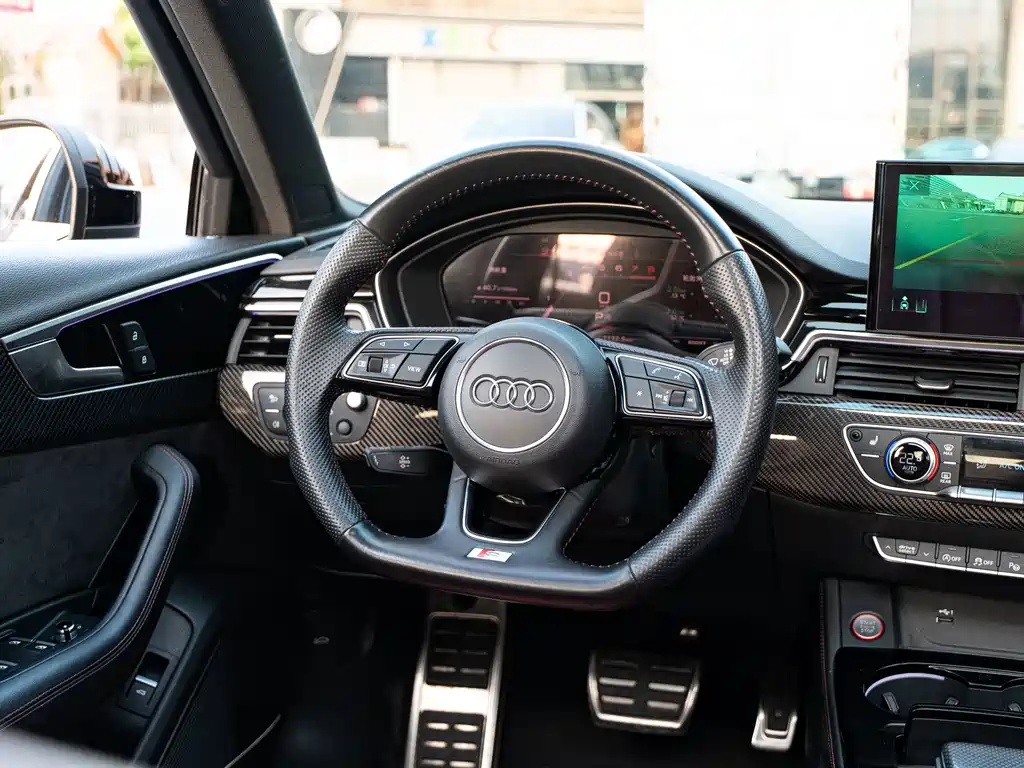 Audi S4 — фото 5