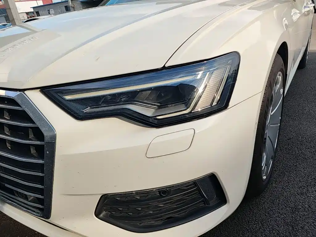 Audi A6L — фото 24