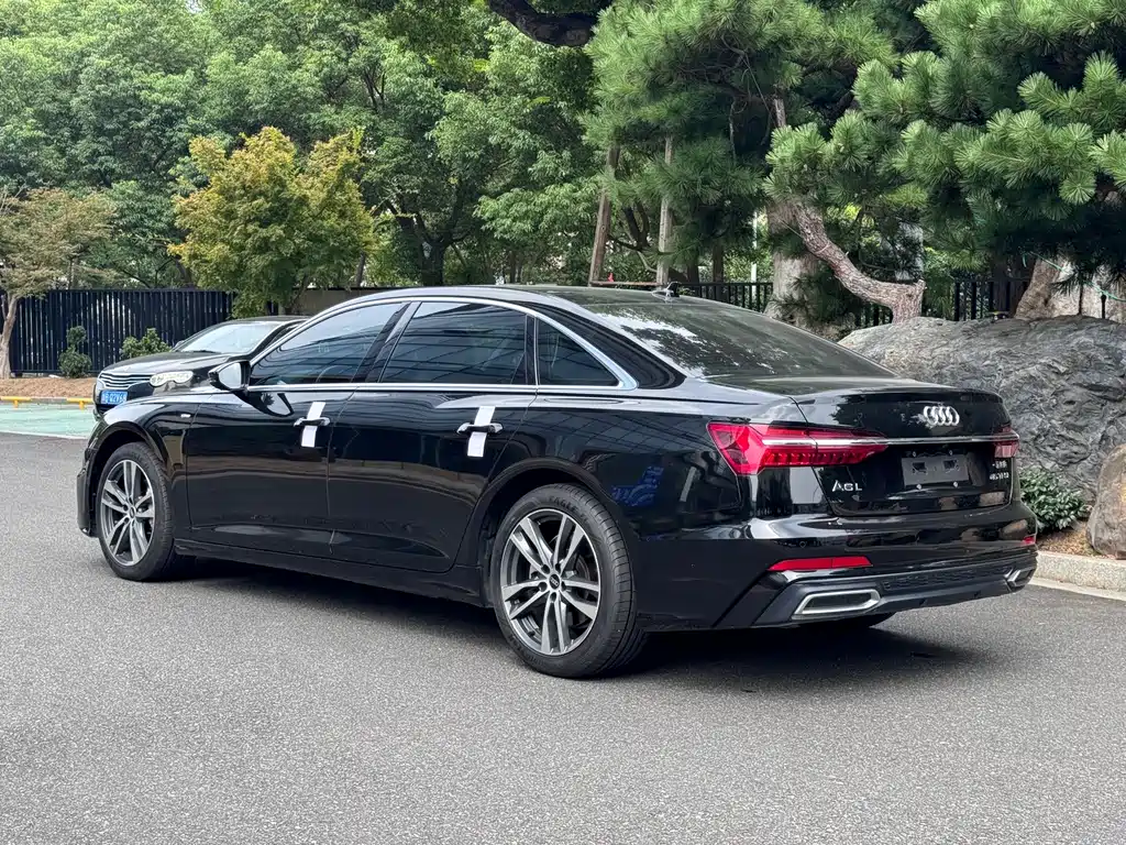 Audi A6L — фото 17