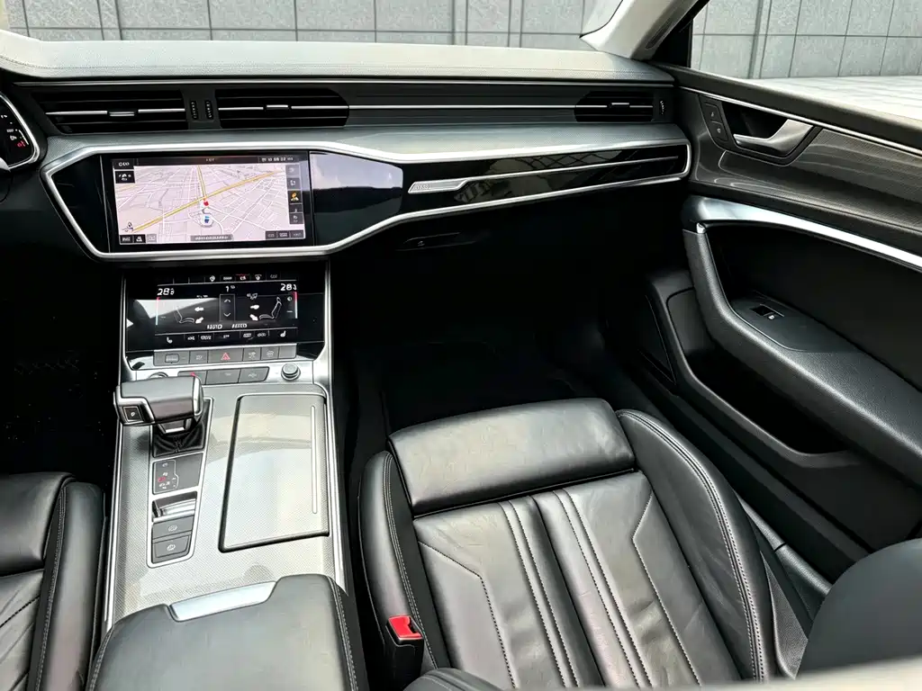 Audi A7 — фото 10
