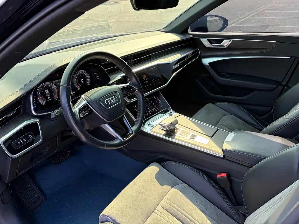 Audi A6L — фото 4