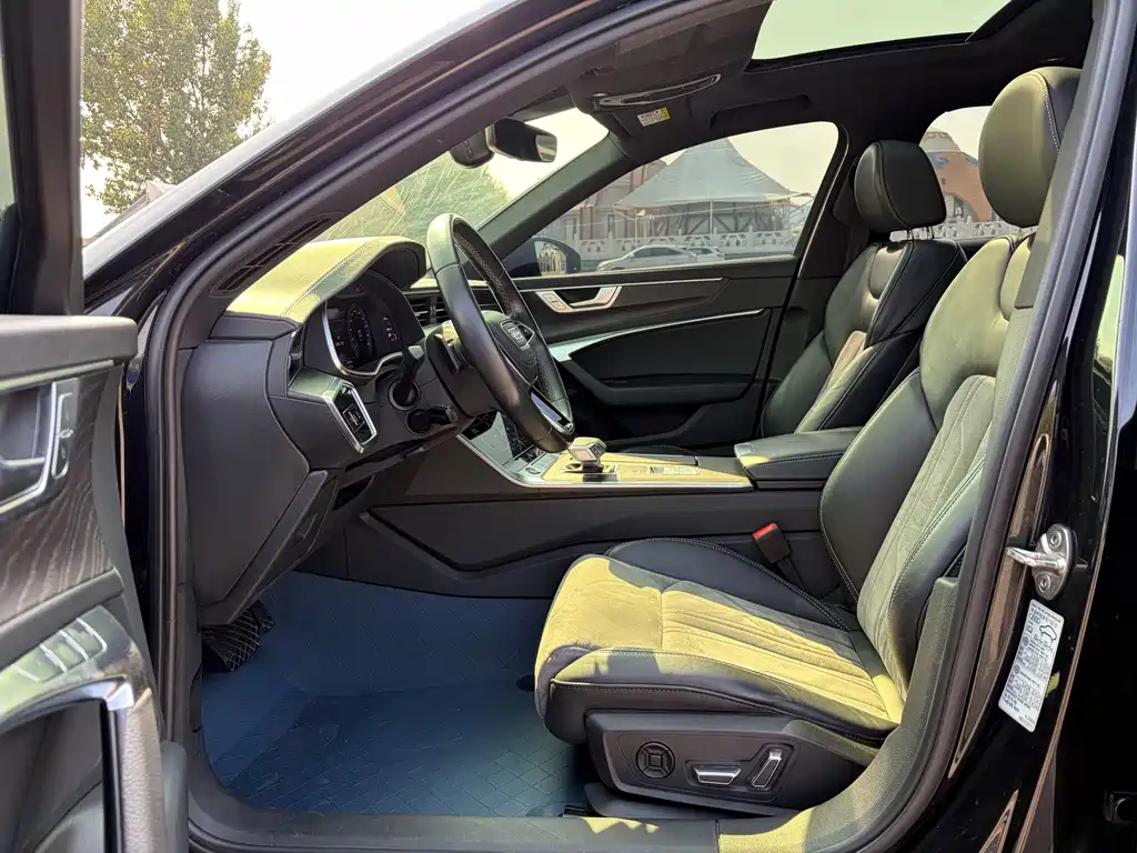 Audi A6L — фото 5