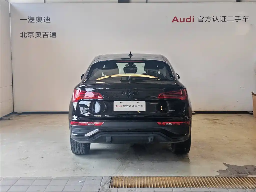 Audi Q5L Sportback — фото 17