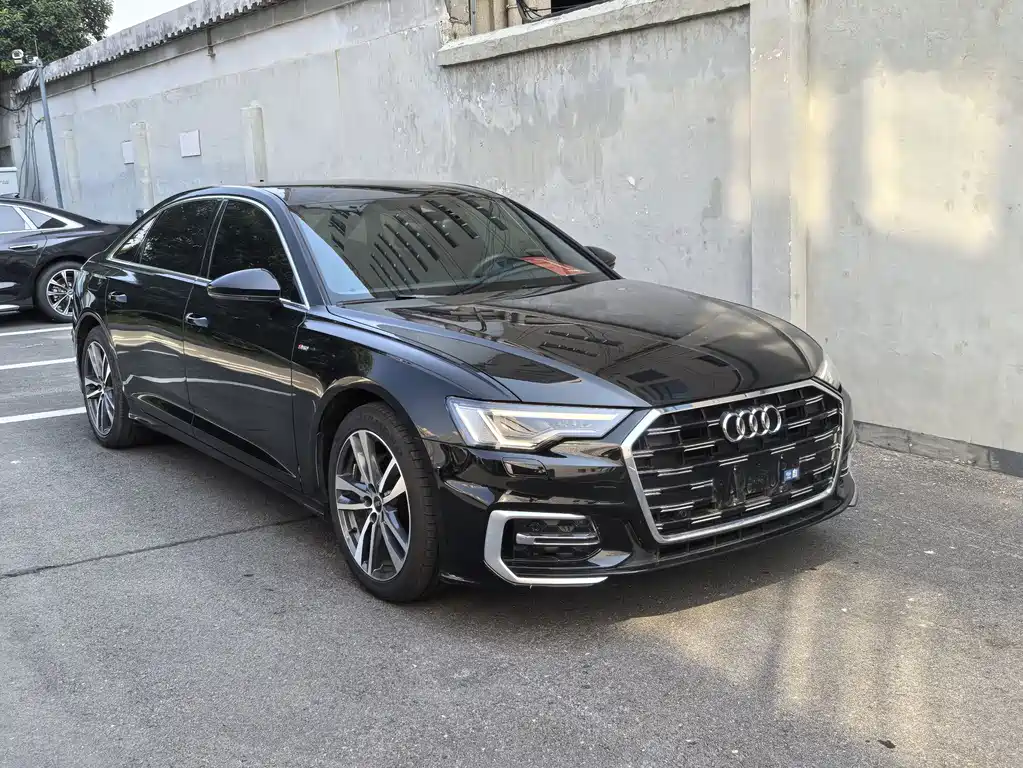 Audi A6L — фото 5