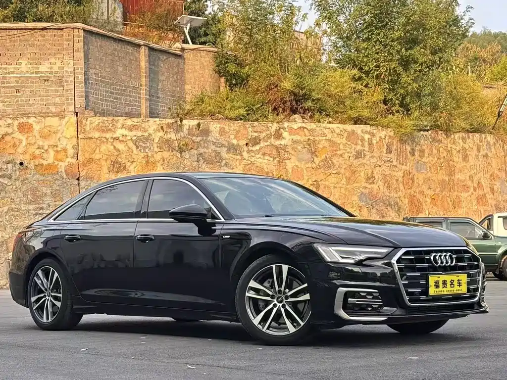 Audi A6L — фото 2