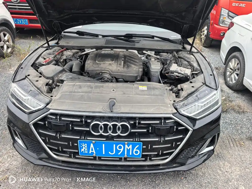 Audi A7L — фото 10