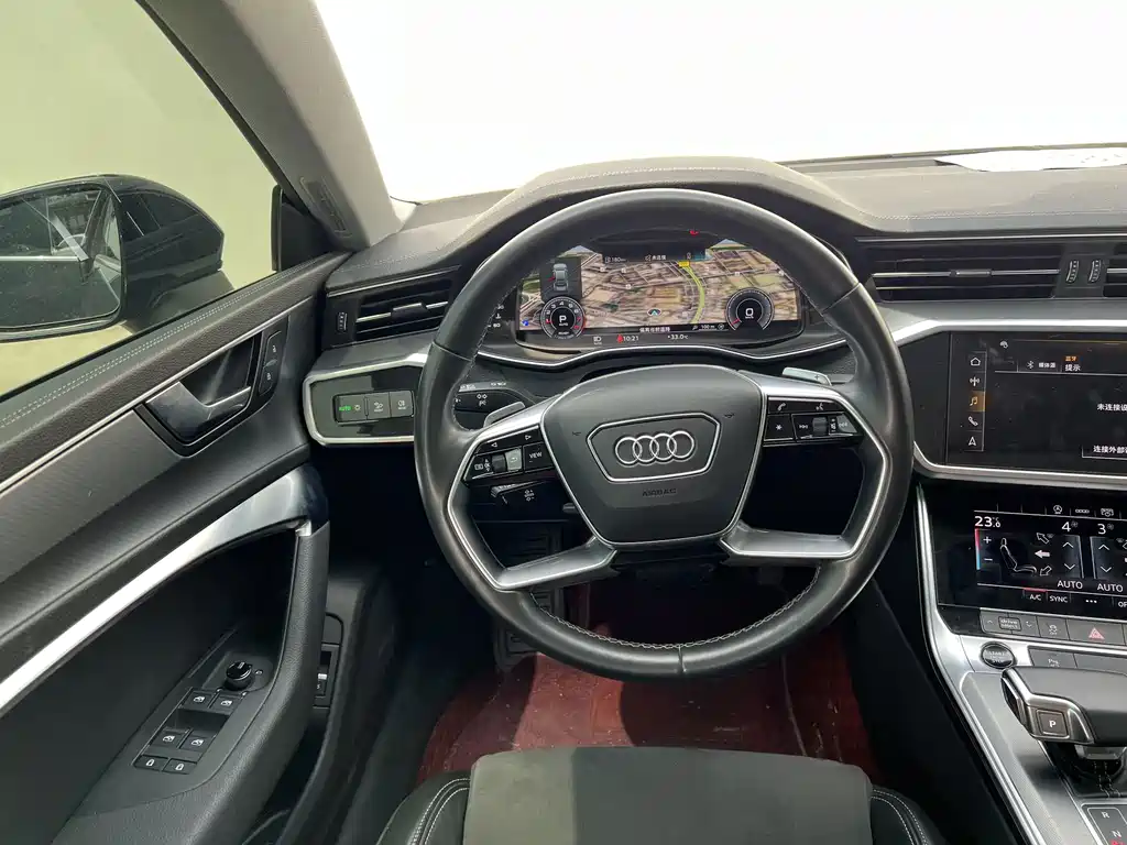 Audi A7L — фото 10