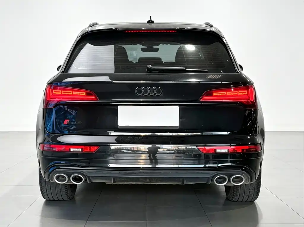 Audi SQ5 — фото 6
