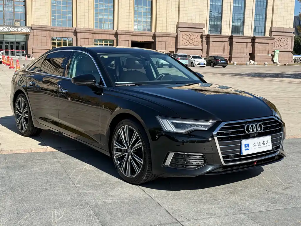 Audi A6L — фото 2