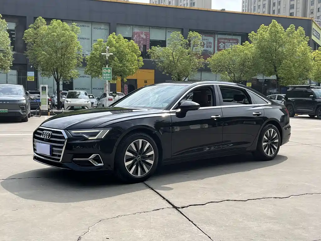 Audi A6L — фото 2