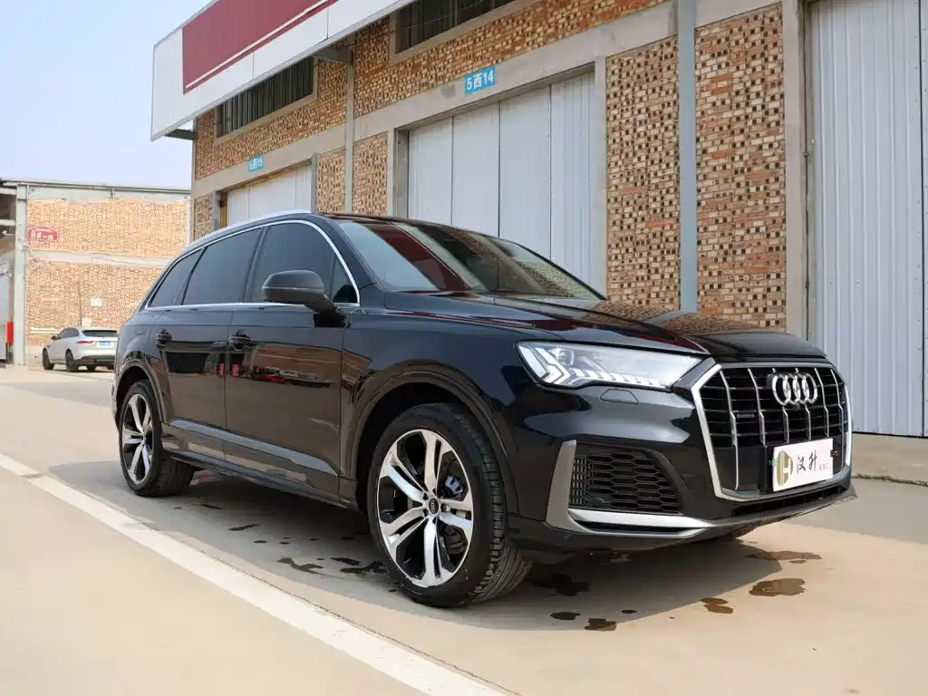 Audi Q7 — фото 3