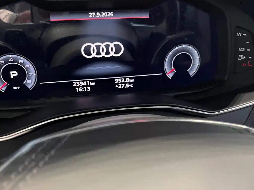 Audi A6L — фото 10