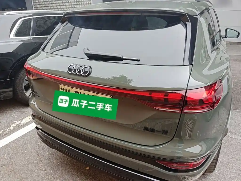 Audi Q6L e-tron — фото 6