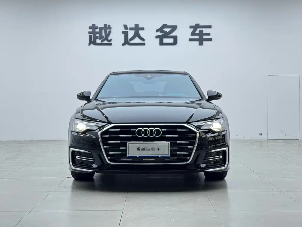 Audi A6L — фото 2