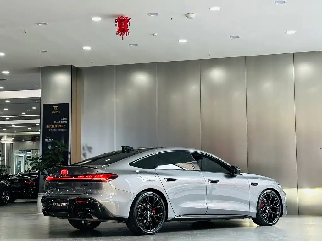 Audi A5L Sportback — фото 7
