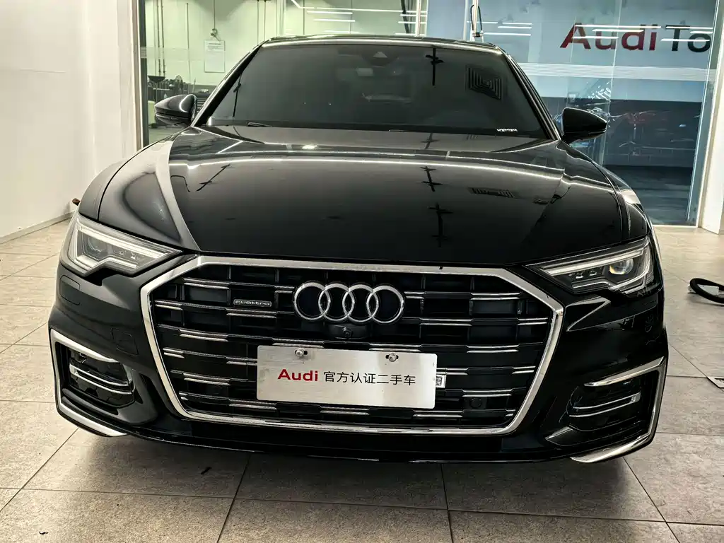Audi A6L — фото 2
