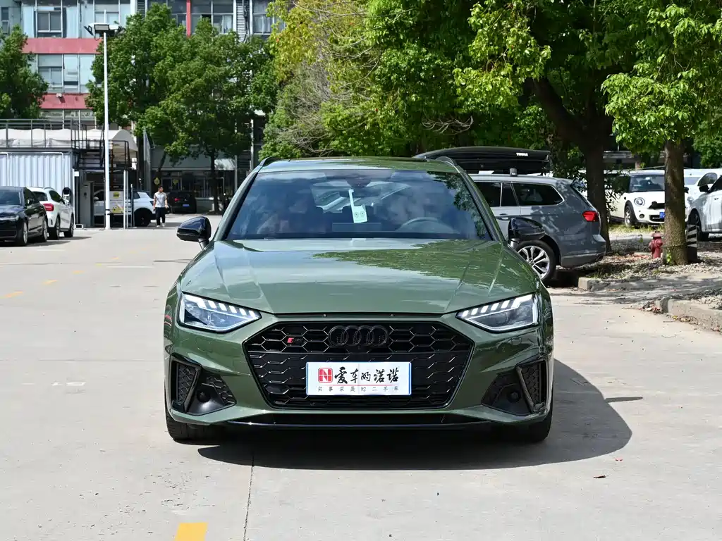 Audi S4 — фото 2
