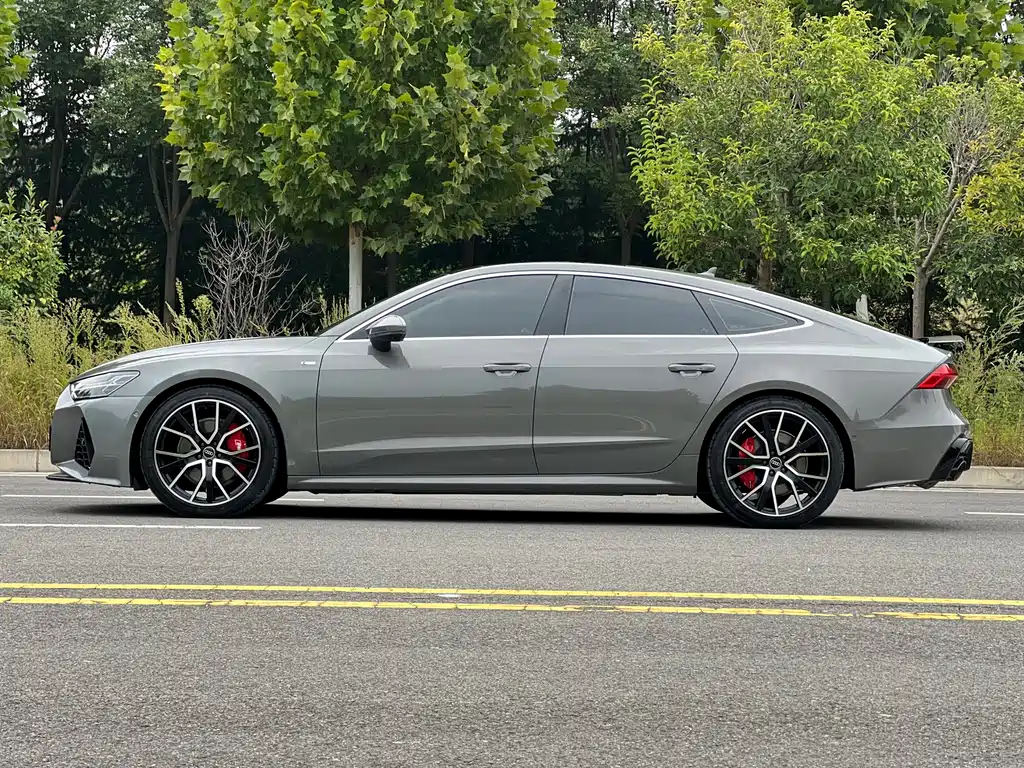 Audi A7 — фото 4