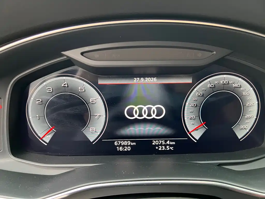 Audi A7 — фото 9