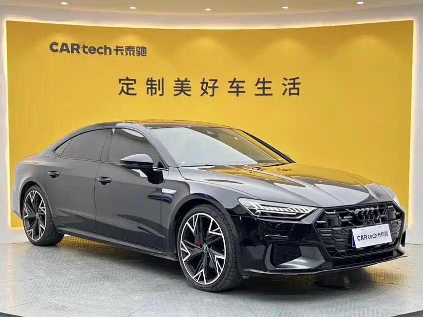 Audi A7L — фото 2