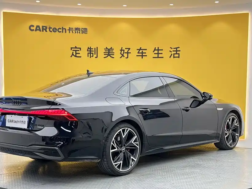 Audi A7L — фото 4