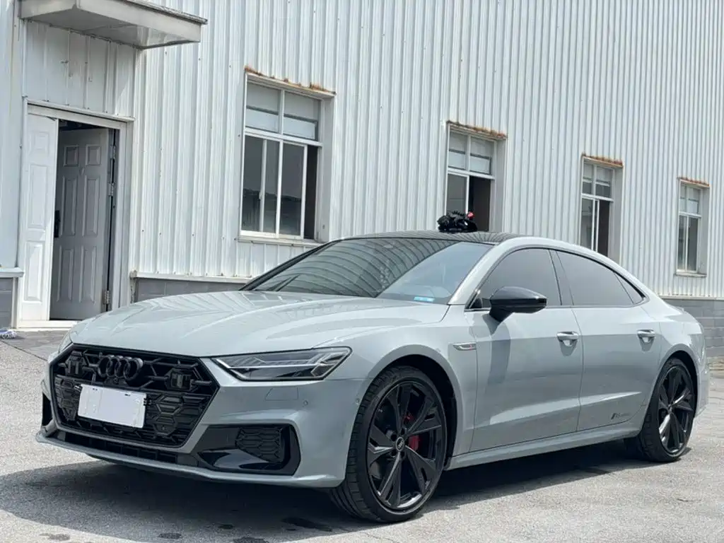 Audi A7L — фото 2