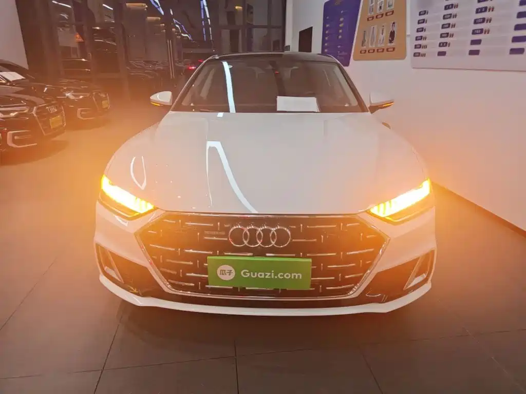 Audi A7L — фото 3