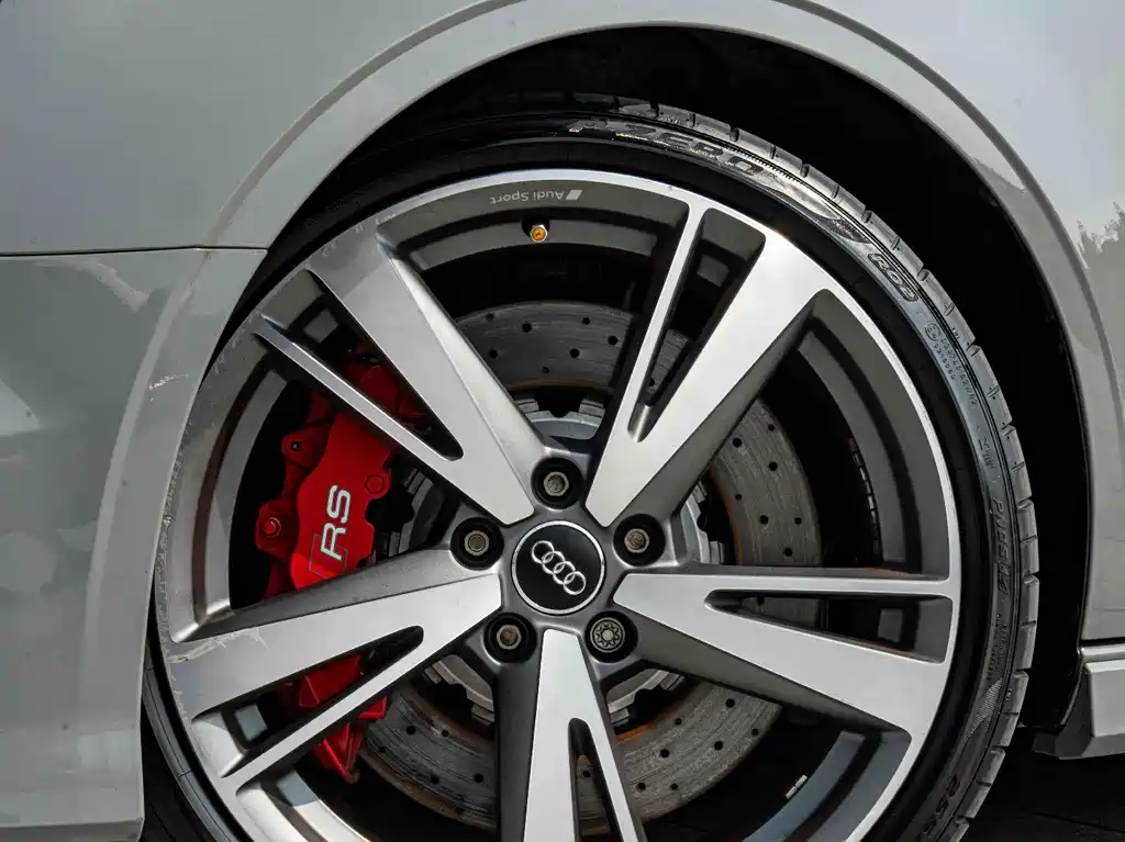 Audi RS 3 — фото 4
